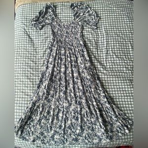 2022 Abercrombie & Fitch Dress